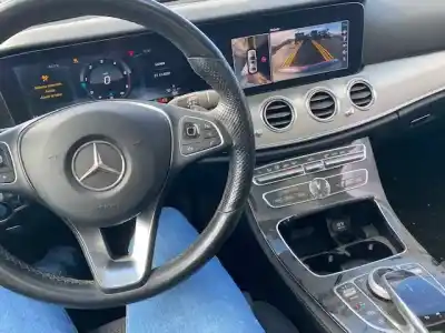Scrapping Vehicle mercedes-benz clase e lim. (w213) e 220 d (213.004) 194 cv / 143 kw of the year 2001 powered 654.920