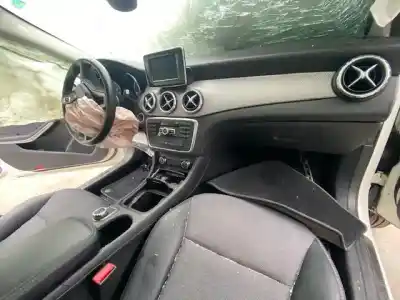 Здавання транспортного засобу MERCEDES-BENZ CLASE GLA (W156) GLA 200 CDI (156.908) 136 CV / 100 KW року 2001 потужний 651930