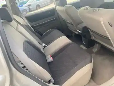 Scrapping Vehicle nissan x-trail (t30) elegance of the year 2001 powered yd22eti