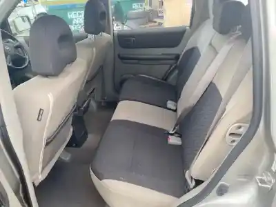 Scrapping Vehicle nissan x-trail (t30) elegance of the year 2001 powered yd22eti