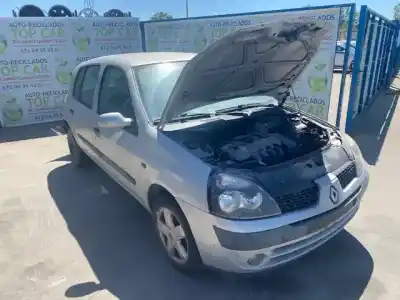 Утилизация автомобиля RENAULT CLIO II FASE II (B/CB0) Authentique года 2001 питание D4F712