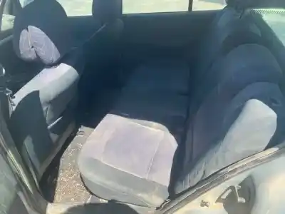 Утилизация автомобиля renault clio ii fase ii (b/cb0) authentique года 2001 питание d4f712