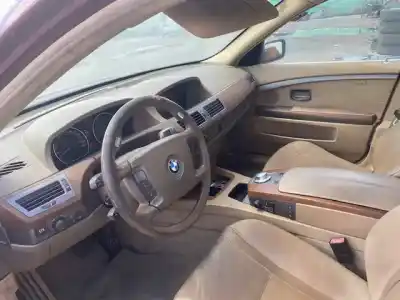 Veículo de Sucata bmw serie 7 (e65/e66) 735i do ano 2001 alimentado n62b36