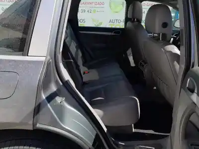 Здавання транспортного засобу PORSCHE CAYENNE (TYP 9PA) S року 2001 потужний M4800