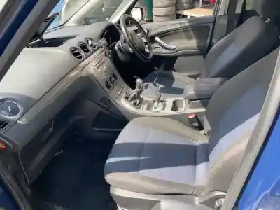 Здавання транспортного засобу ford s-max (ca1) titanium року 2001 потужний aowa Здавання транспортного засобу ford s-max (ca1) titanium року 2001 потужний aowa