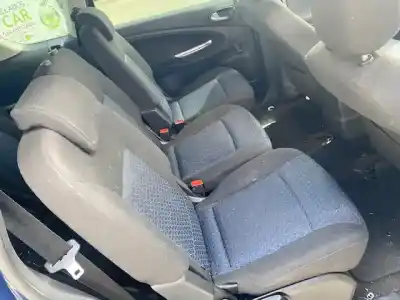 Здавання транспортного засобу ford s-max (ca1) titanium року 2001 потужний aowa Здавання транспортного засобу ford s-max (ca1) titanium року 2001 потужний aowa