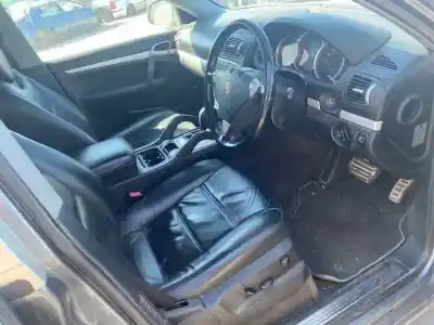 Здавання транспортного засобу porsche cayenne (typ 9pa) s року 2001 потужний m4800