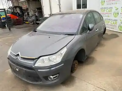Veículo de Sucata citroen c4 berlina exclusive do ano 2004 alimentado 5fxep6dt