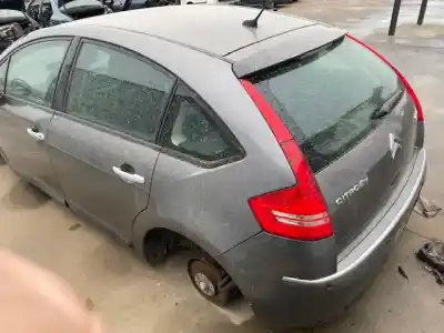 Veículo de Sucata citroen c4 berlina exclusive do ano 2004 alimentado 5fxep6dt