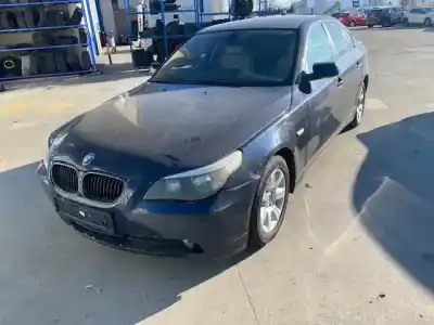 Veículo de Sucata bmw 5 (e60) 520 i do ano 2003 alimentado 226s1