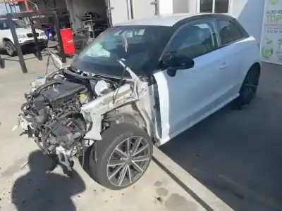 Sloopvoertuig audi a1 (8xk) adrenalin van het jaar 2014 aangedreven chzb