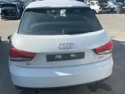 Sloopvoertuig audi a1 (8xk) adrenalin van het jaar 2014 aangedreven chzb
