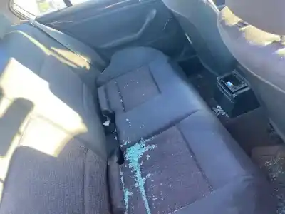 Veicolo di demolizione bmw serie 3 berlina (e46) 320d dell'anno 1998 alimentato 204d4