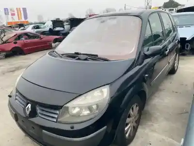 Veículo de Sucata RENAULT SCENIC II Grand Luxe Privilege do ano 2003 alimentado M9R700