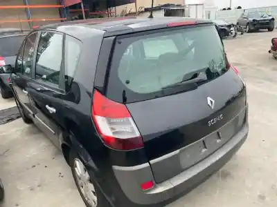Scrapping Vehicle renault scenic ii grand luxe privilege of the year 2003 powered m9r700
