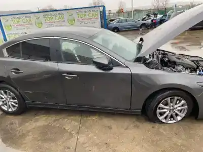 Hurda Aracı mazda 3 berlina (bp) evolution yılın 2001 güçlü pexn