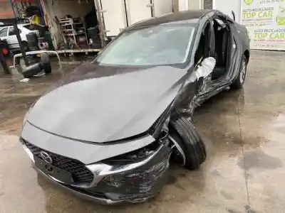 Hurda Aracı mazda 3 berlina (bp) evolution yılın 2001 güçlü pexn