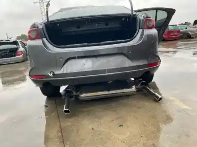 Hurda Aracı mazda 3 berlina (bp) evolution yılın 2001 güçlü pexn