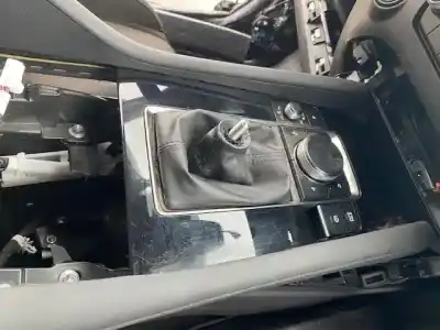 Hurda Aracı mazda 3 berlina (bp) evolution yılın 2001 güçlü pexn