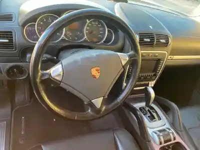 Здавання транспортного засобу porsche cayenne (typ 9pa) s року 2001 потужний m4800