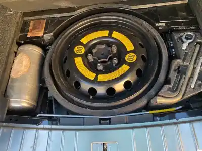 Здавання транспортного засобу porsche cayenne (typ 9pa) s року 2001 потужний m4800