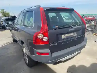 Veículo de Sucata volvo xc90 2.4 diesel cat do ano 2001 alimentado d5244t4