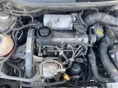 Здавання транспортного засобу SEAT IBIZA (6L1) Signo року 2001 потужний ASY