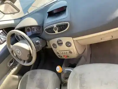 Scrapping Vehicle renault clio iii confort dynamique of the year 2005 powered k9k764