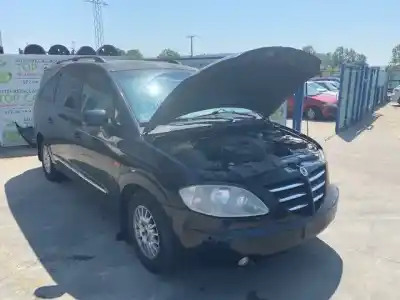 Здавання транспортного засобу ssangyong rodius xdi року 2001 потужний d27dt