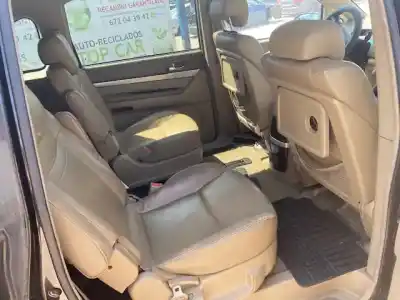 Здавання транспортного засобу ssangyong rodius xdi року 2001 потужний d27dt