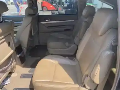 Здавання транспортного засобу ssangyong rodius xdi року 2001 потужний d27dt