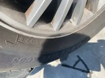 Здавання транспортного засобу ssangyong rodius xdi року 2001 потужний d27dt