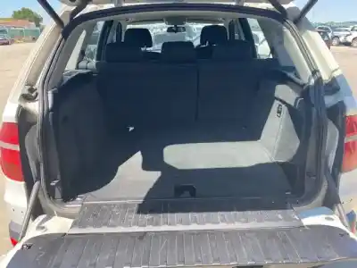 Veículo de Sucata bmw x5 (e70) xdrive30d do ano 2001 alimentado m57 306d3