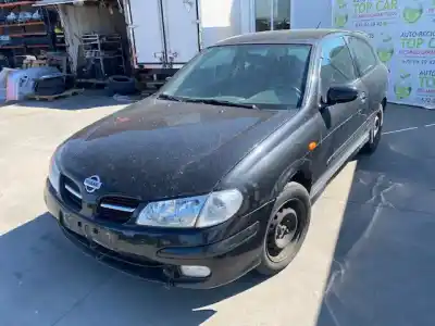 Sloopvoertuig nissan almera (n16/e) acenta van het jaar 2000 aangedreven yd22ddt