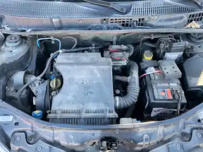 Veicolo di demolizione lancia ypsilon (101) 1.4 16v oro (10.2006->) dell'anno 2003 alimentato 843a1000