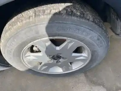 Scrapping Vehicle volvo xc70 2.4 diesel cat of the year 2000 powered d5244t