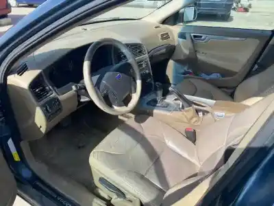 Scrapping Vehicle volvo xc70 2.4 diesel cat of the year 2000 powered d5244t