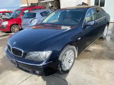 Veículo de Sucata bmw serie 7 (e65/e66) 740i do ano 2001 alimentado n62b40a