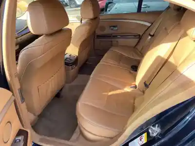 Veículo de Sucata bmw serie 7 (e65/e66) 740i do ano 2001 alimentado n62b40a