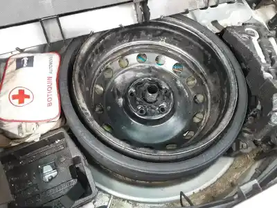 Здавання транспортного засобу audi q7 (4l) 3.0 v6 24v tdi року 2001 потужний bug
