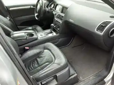 Здавання транспортного засобу audi q7 (4l) 3.0 v6 24v tdi року 2001 потужний bug