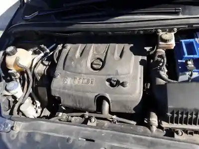 Sloopvoertuig peugeot 307 (s1) xr van het jaar 2001 aangedreven rhy