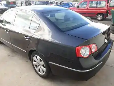 Veículo de Sucata volkswagen passat b6 (3c2) 2.0 tdi 16v do ano 2005 alimentado bkp