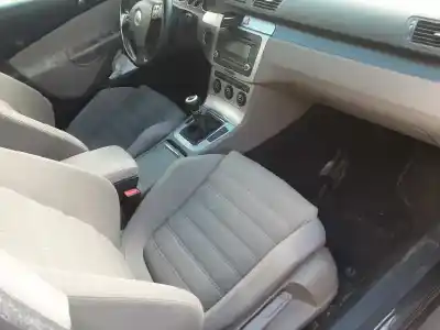 Veículo de Sucata volkswagen passat b6 (3c2) 2.0 tdi 16v do ano 2005 alimentado bkp