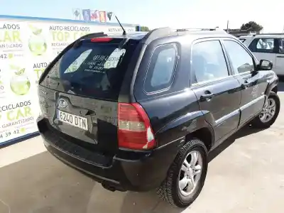 Veículo de Sucata kia sportage lx 4x4 do ano 2001 alimentado d4ea