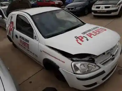 Veicolo di demolizione opel corsa c corsavan dell'anno 2000 alimentato z13dt