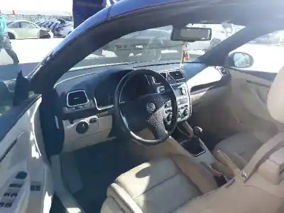 Veículo de Sucata volkswagen eos (1f7) 2.0 tdi do ano 2001 alimentado bmm