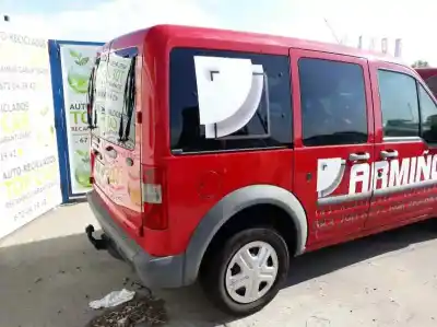 Veículo de Sucata FORD TOURNEO CONNECT (TC7) Kombi B. corta (2006->) do ano 2002 alimentado HCPA