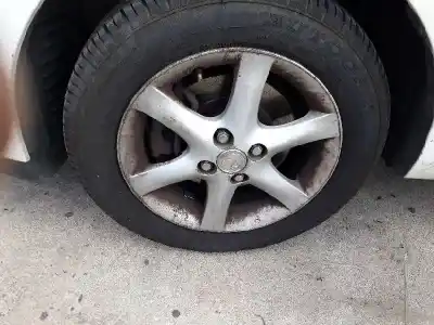 Veículo de Sucata toyota corolla (_e12_) 1.4 d (nde120_) do ano 2001 alimentado 1nd