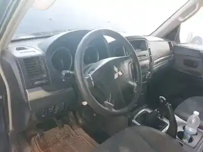 Scrapping Vehicle mitsubishi montero (v80/v90) 3.2 di-d intense of the year 2001 powered 4m41 Scrapping Vehicle mitsubishi montero (v80/v90) 3.2 di-d intense of the year 2001 powered 4m41